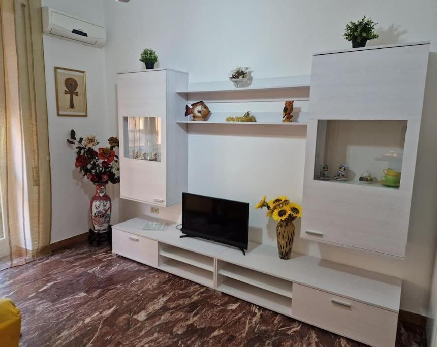 La Casa Di Angelica Apartment Cagliari Luaran gambar