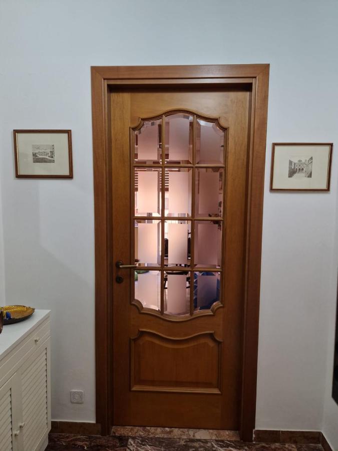 La Casa Di Angelica Apartment Cagliari Luaran gambar