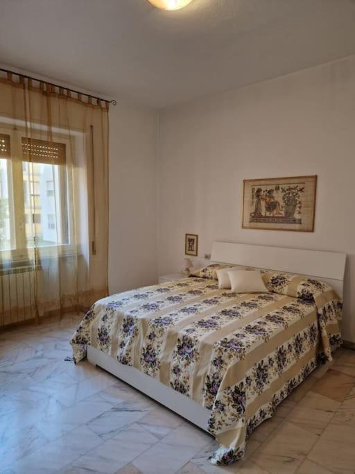 La Casa Di Angelica Apartment Cagliari Luaran gambar