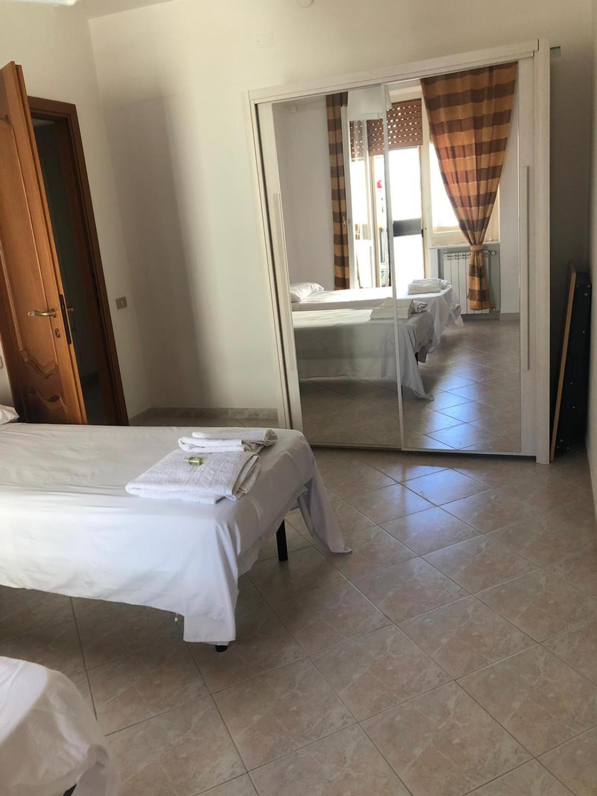 La Casa Di Angelica Apartment Cagliari Luaran gambar